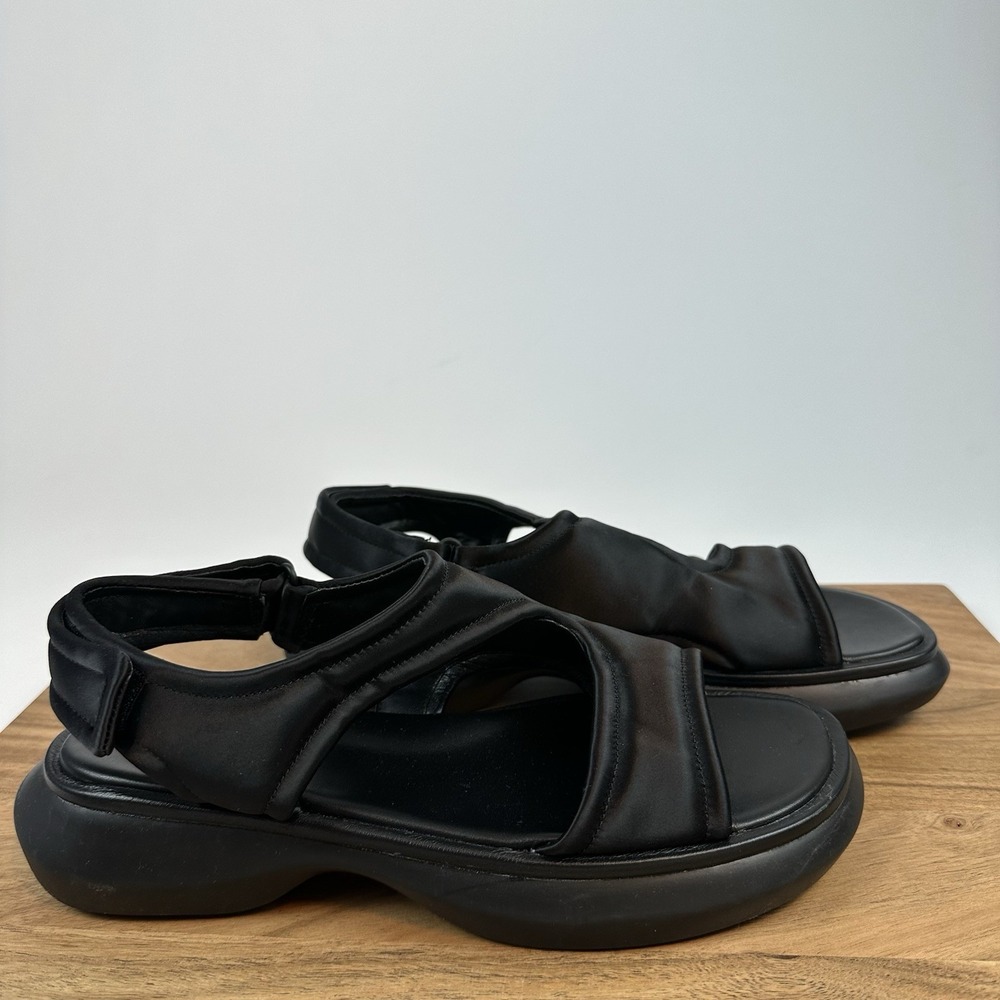 New Womens Vince Fresca Black Satin Strappy Casual Comfort Sandals Size‎ 7.5 M